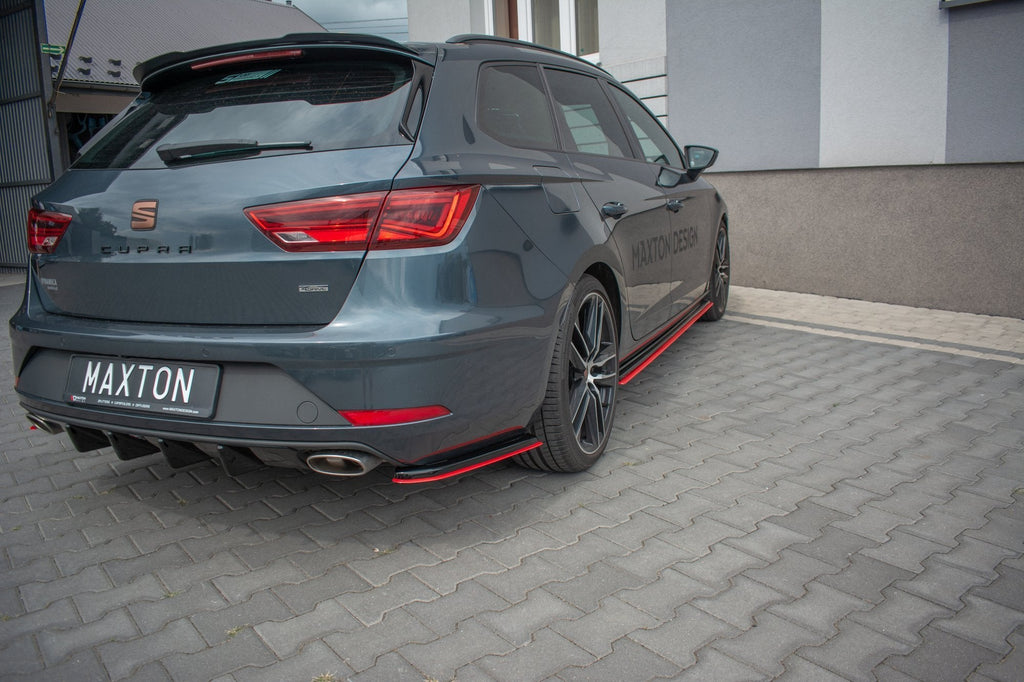 Splitters laterales traseros V.4 Seat Leon Cupra Mk3 FL Sportstourer
