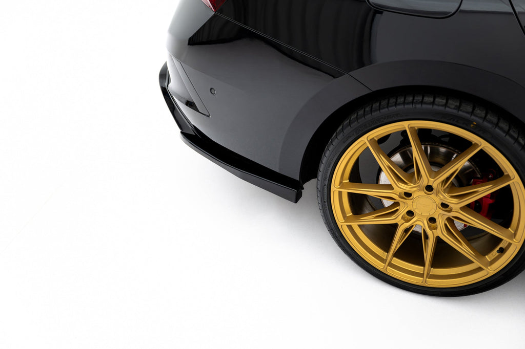 Splitters laterales traseros V.4 Skoda Octavia RS Liftback / Familiar Mk4 Facelift