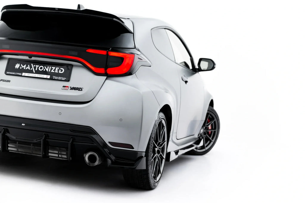 Splitters laterales traseros V.4 Toyota GR Yaris Mk4 Facelift