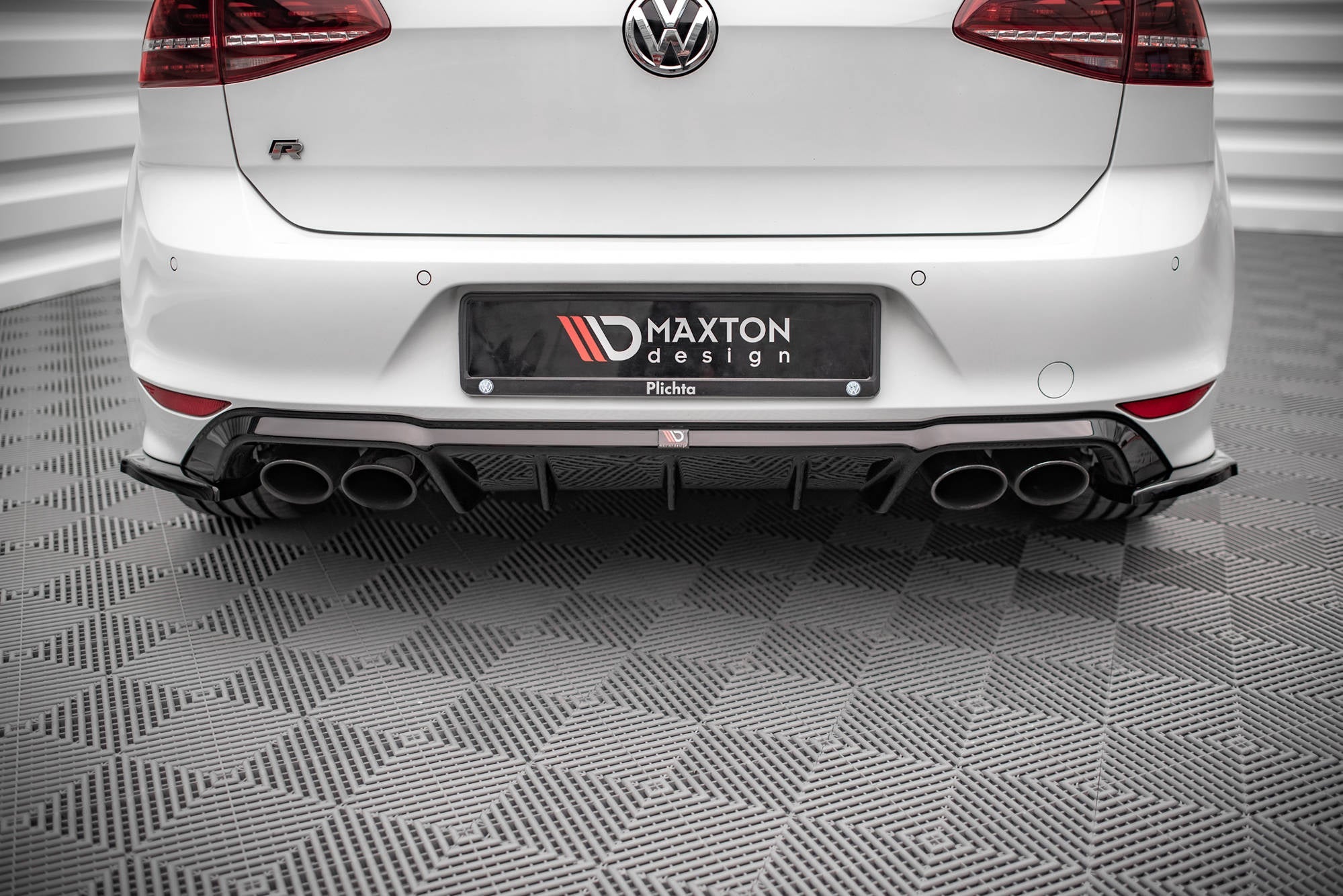 Splitters laterales traseros V.4 Volkswagen Golf R Mk7