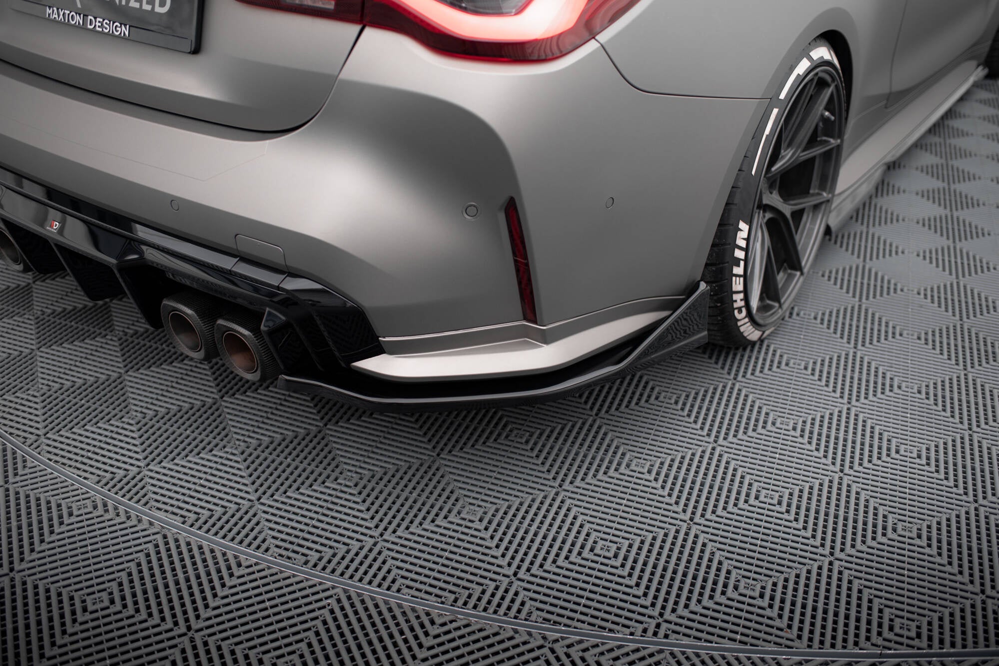 Splitters laterales traseros V5 DO Añadido V1 BMW M4 G82 Facelift