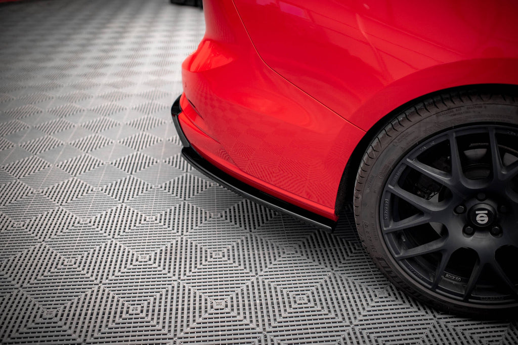 Splitters laterales traseros V.7 Ford Focus Familiar ST Mk4