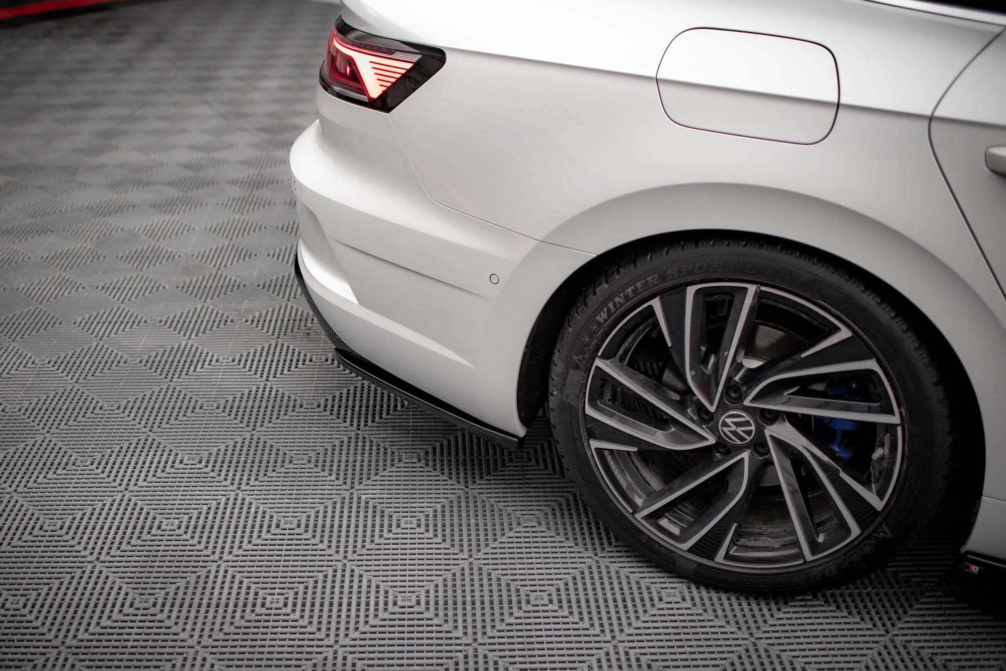 Splitters laterales traseros Volkswagen Arteon R Berlina / Sedán / Shooting Brake Mk1 Facelift