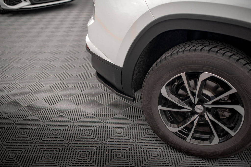 Splitters laterales traseros Volkswagen Atlas Cross Sport Mk1