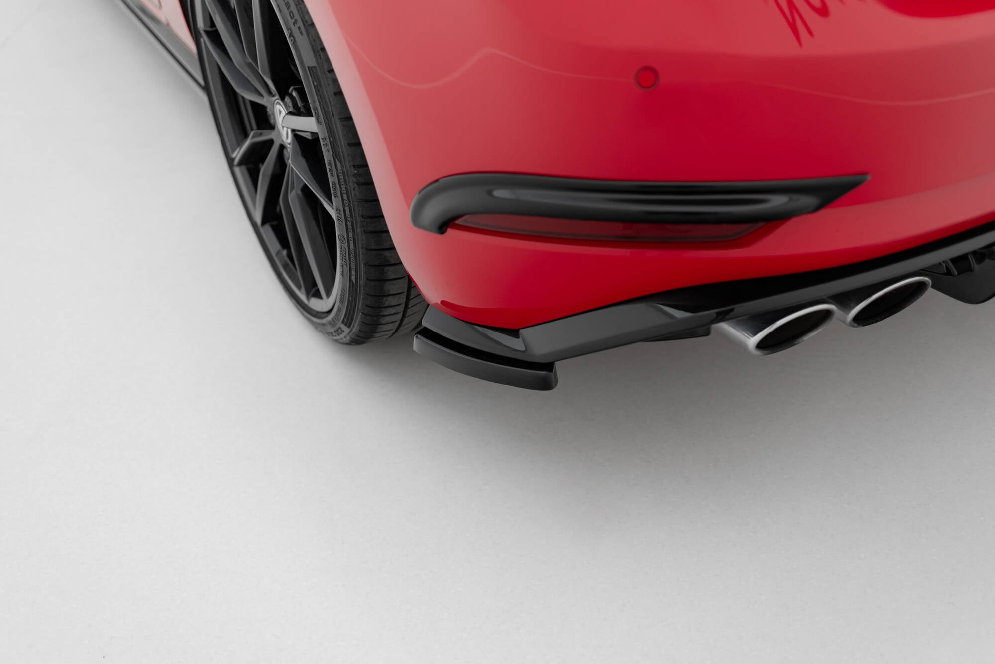 Splitters laterales traseros Volkswagen Golf Hatchback R / R-Line Mk7 Facelift