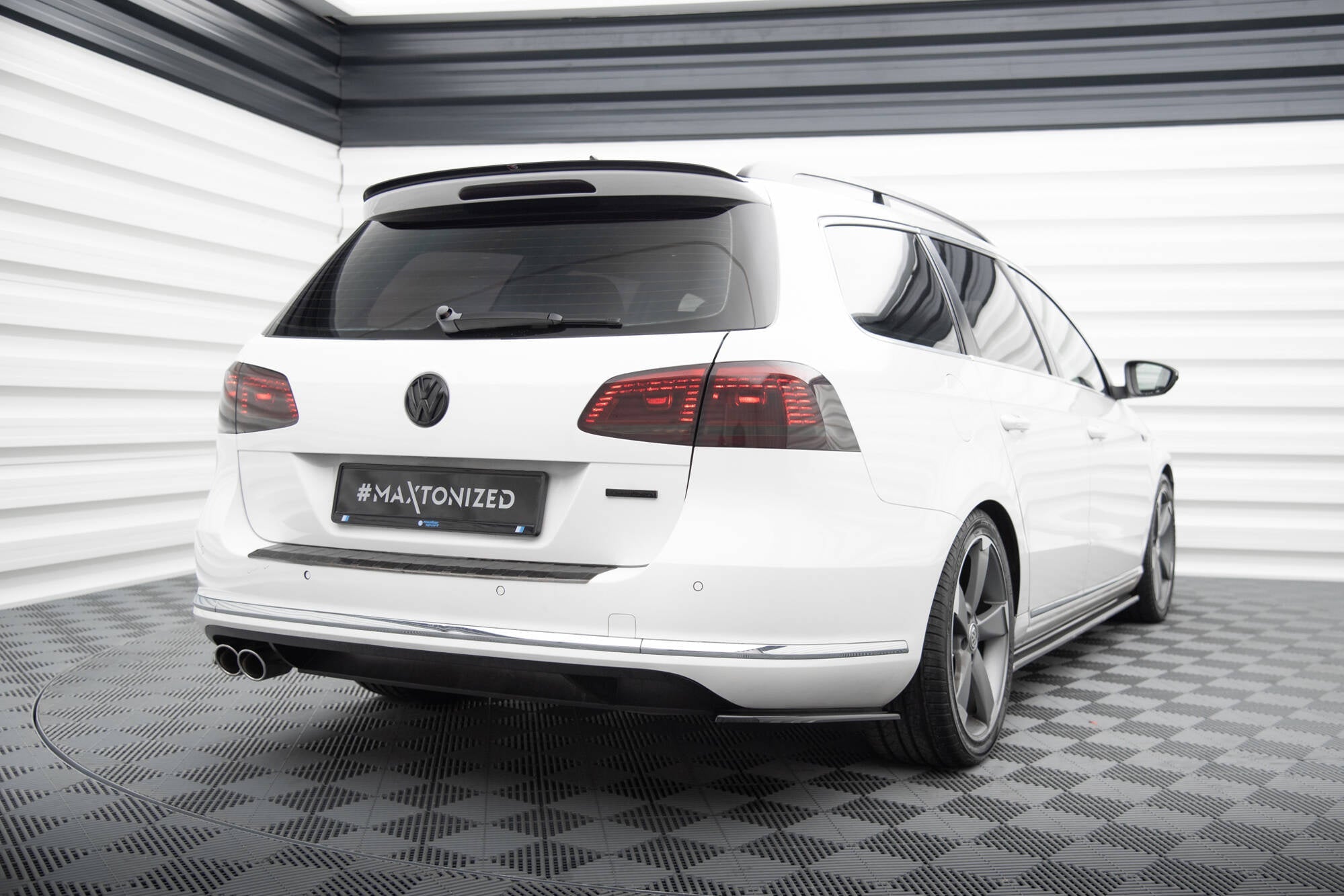Splitters laterales traseros Volkswagen Passat Variant B7