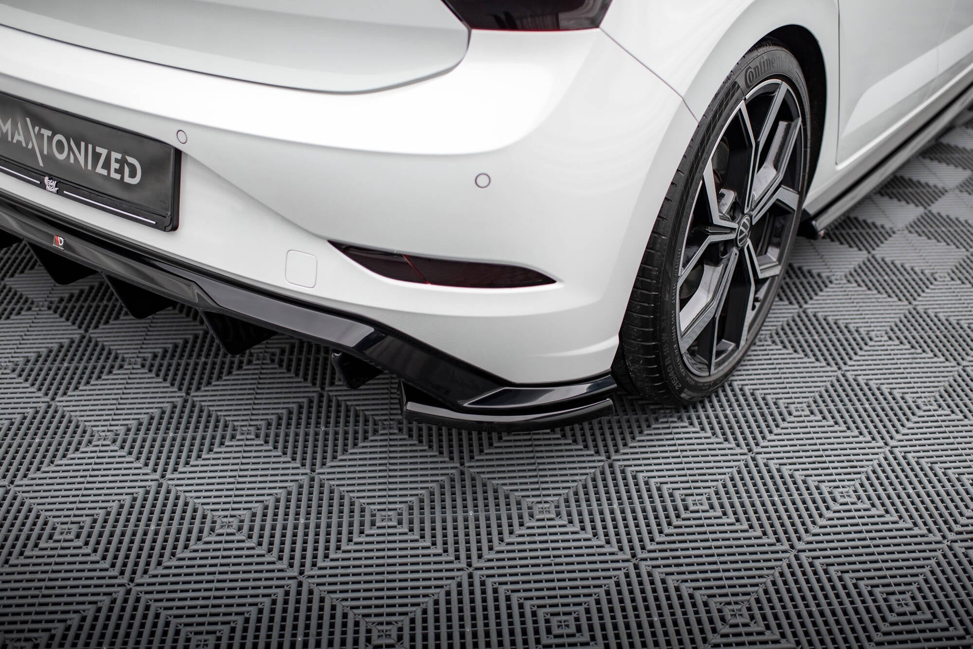 Splitters laterales traseros Volkswagen Polo GTI Mk6 Facelift