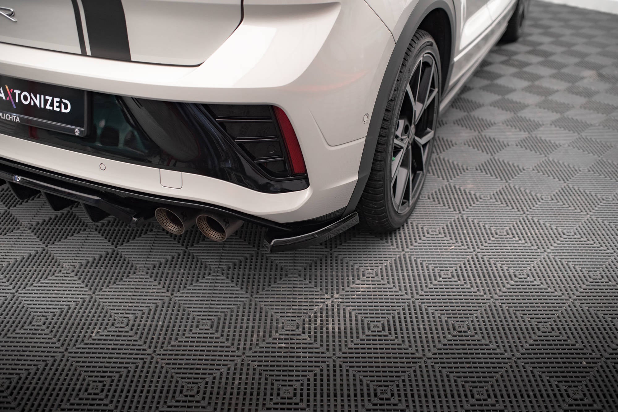Splitters laterales traseros Volkswagen T-Roc R / R-Line Mk1 Facelift