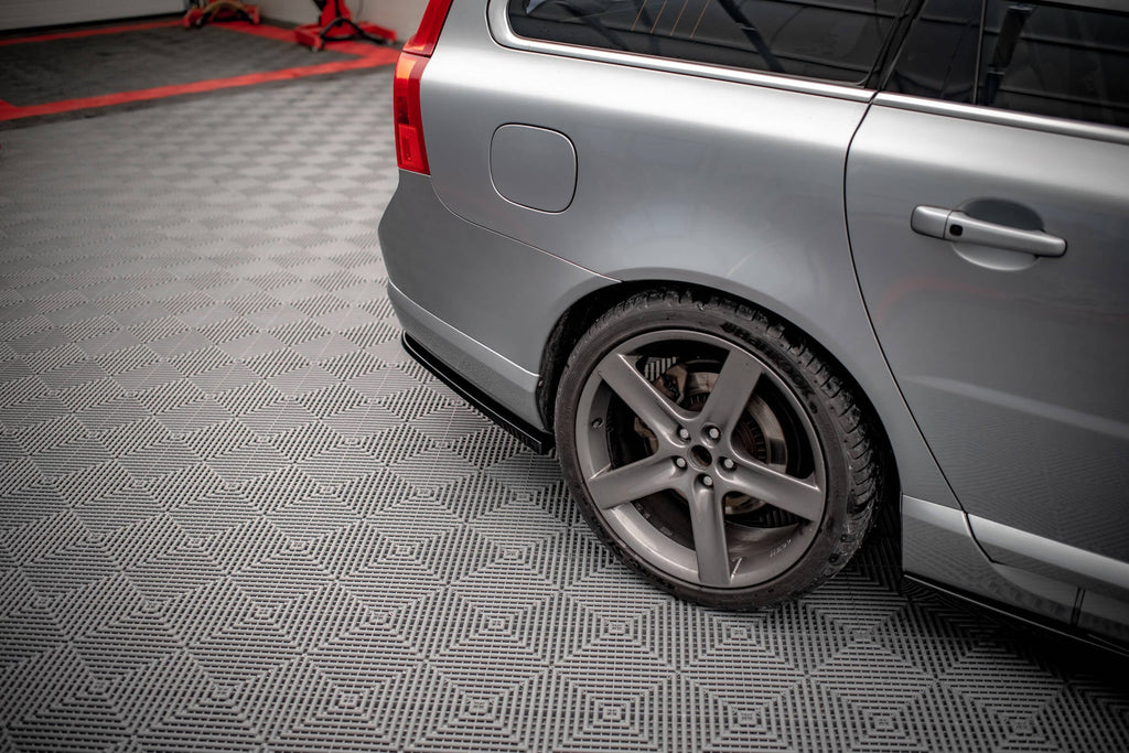 Splitters laterales traseros Volvo V70 Mk3