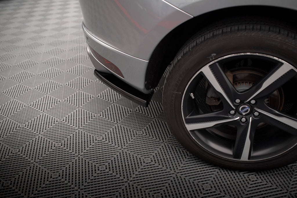 Splitters laterales traseros Volvo XC60 R-Design Mk1 Facelift