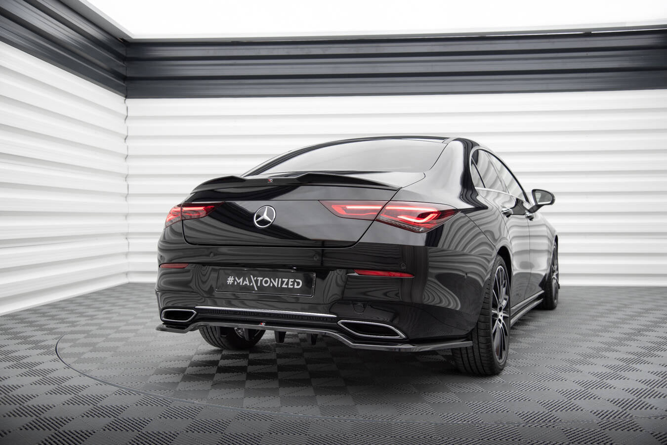 Extensión de alerón 3D Mercedes-Benz CLA Coupé C118