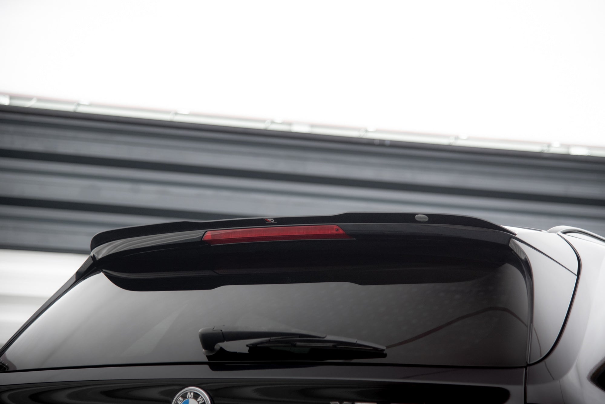 Extensión de alerón BMW X5 F15 M-PACK