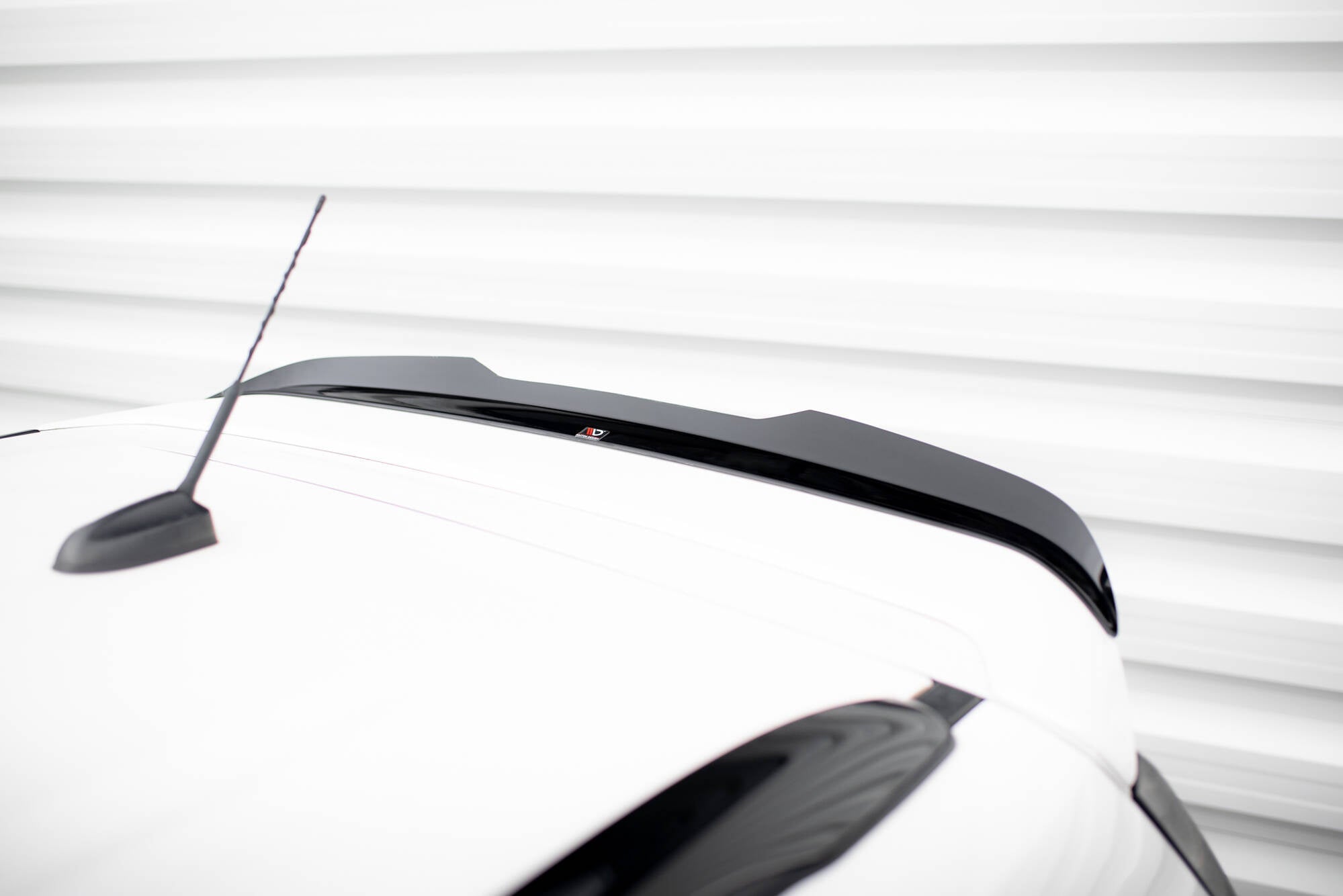 Extensión de alerón Ford Kuga ST-Line Mk2