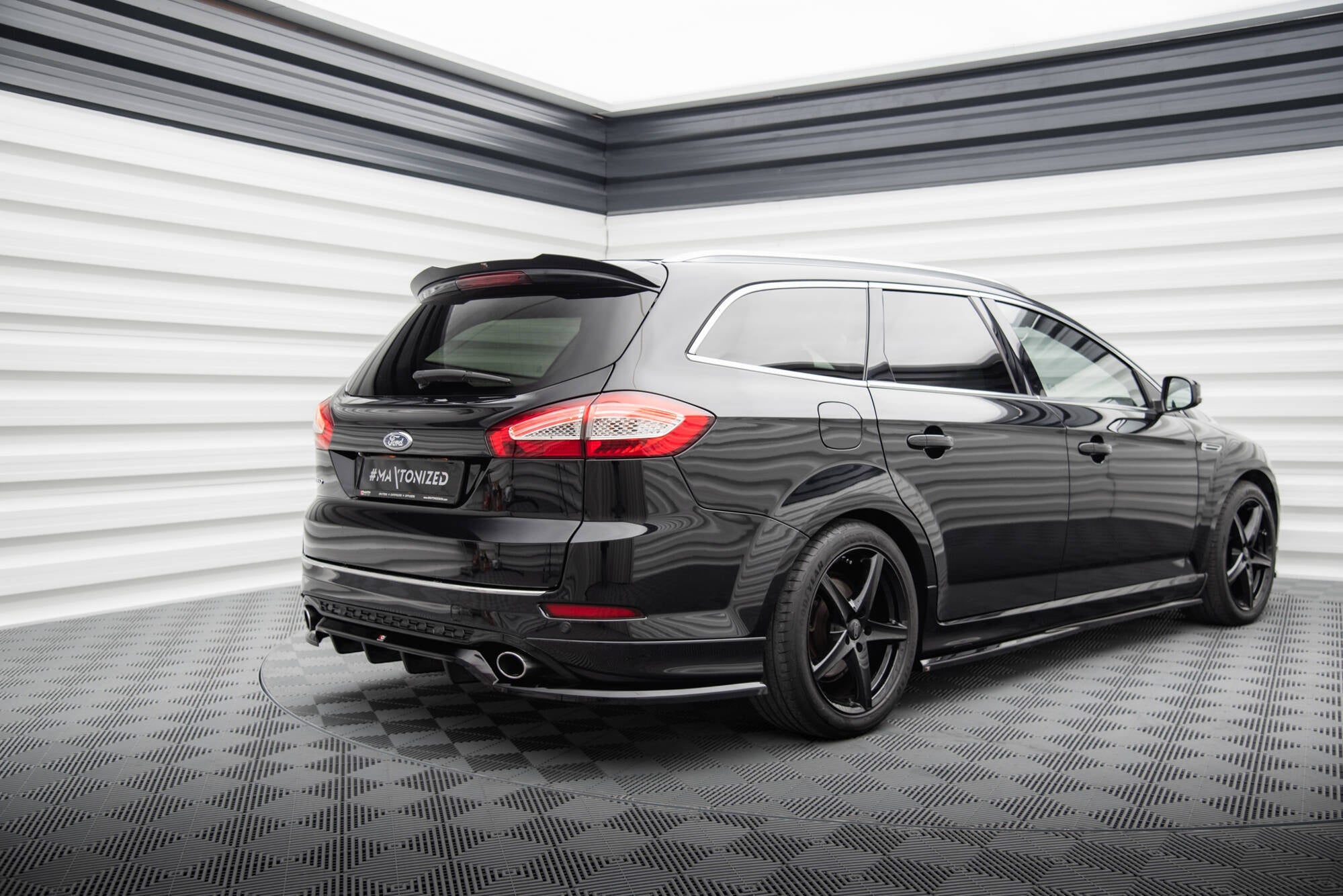 Extensión de alerón Ford Mondeo Familiar ST-Line Mk4 Facelift