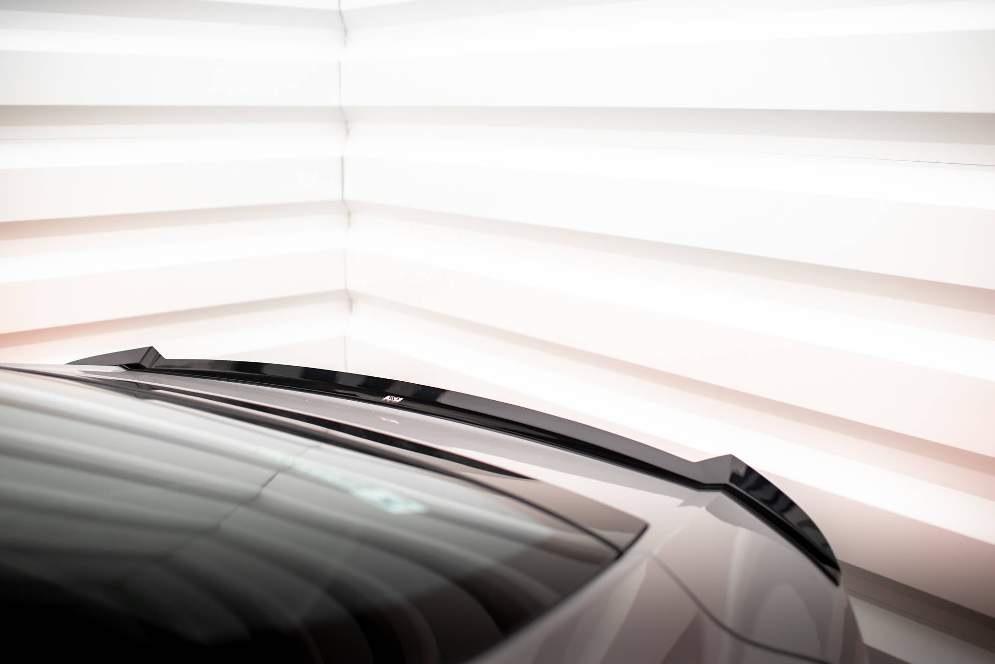 Extensión de alerón Hyundai Elantra Mk7