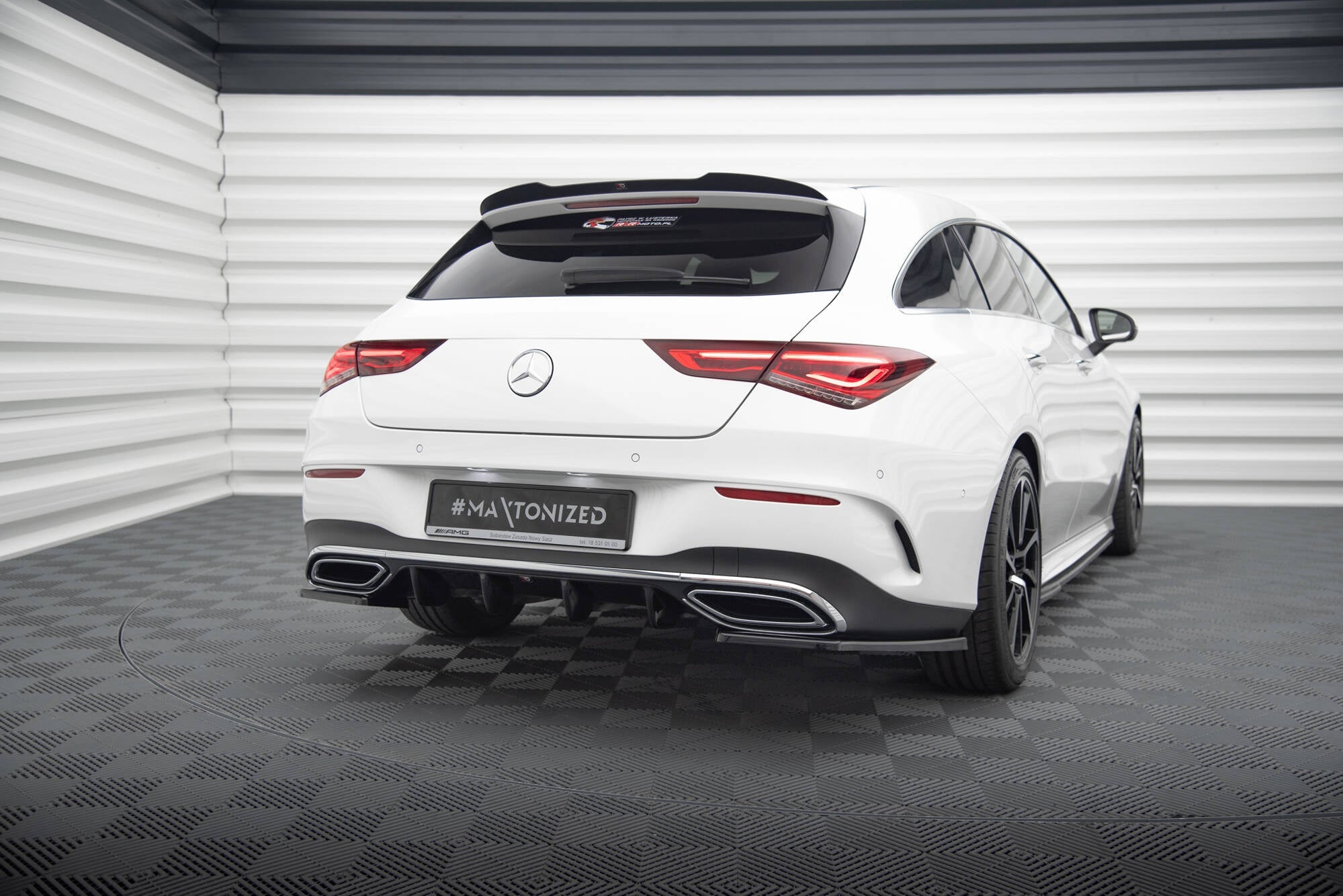 Extensión de alerón Mercedes-Benz CLA Shooting Brake AMG-Line X118