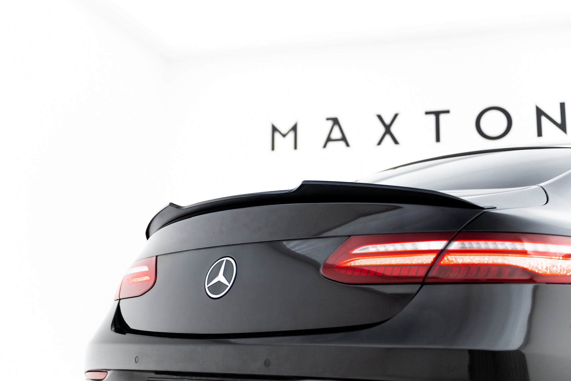 Extensión de alerón Mercedes-Benz Clase E W213 Coupé (C238) AMG-Line / 53 AMG