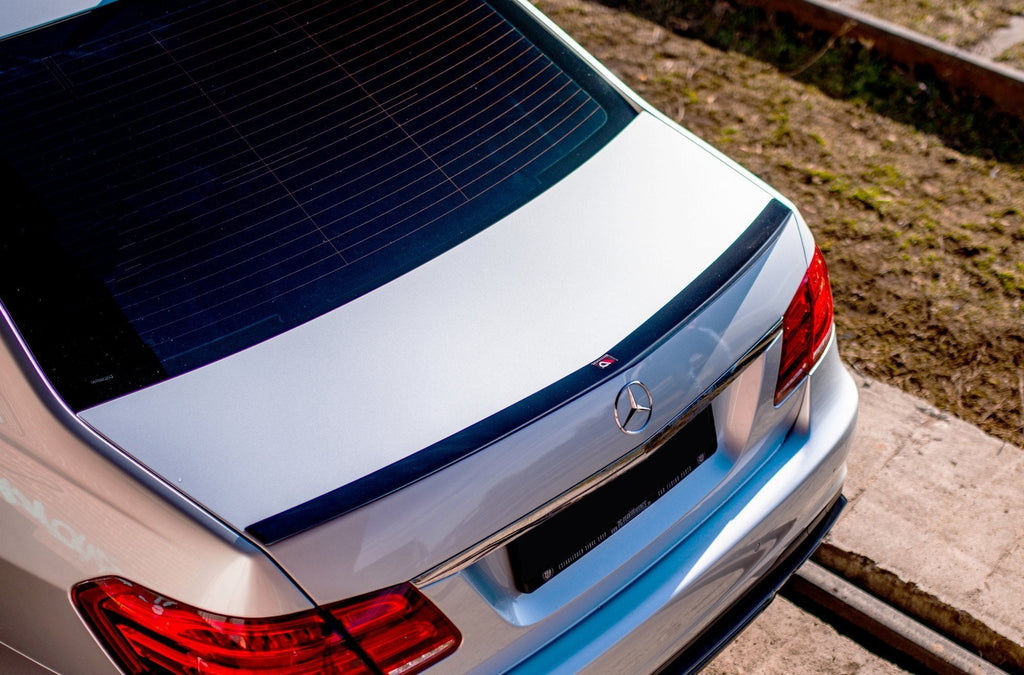 Extensión de alerón Mercedes-Benz E63 AMG / AMG-Line / Standard Berlina Sedán W212 Facelift
