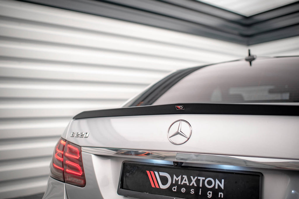 Extensión de alerón Mercedes-Benz E63 AMG / AMG-Line / Standard Berlina Sedán W212 Facelift