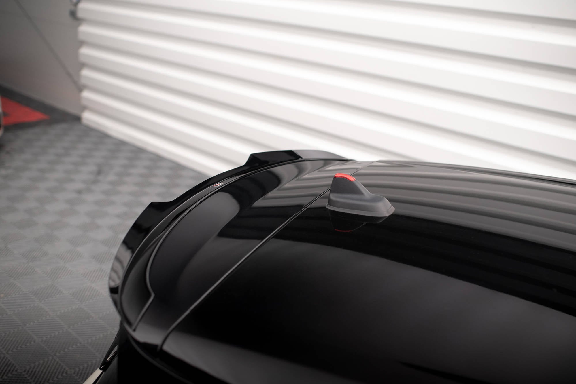 Extensión de alerón Mini Cooper Clubman John Cooper Works F54