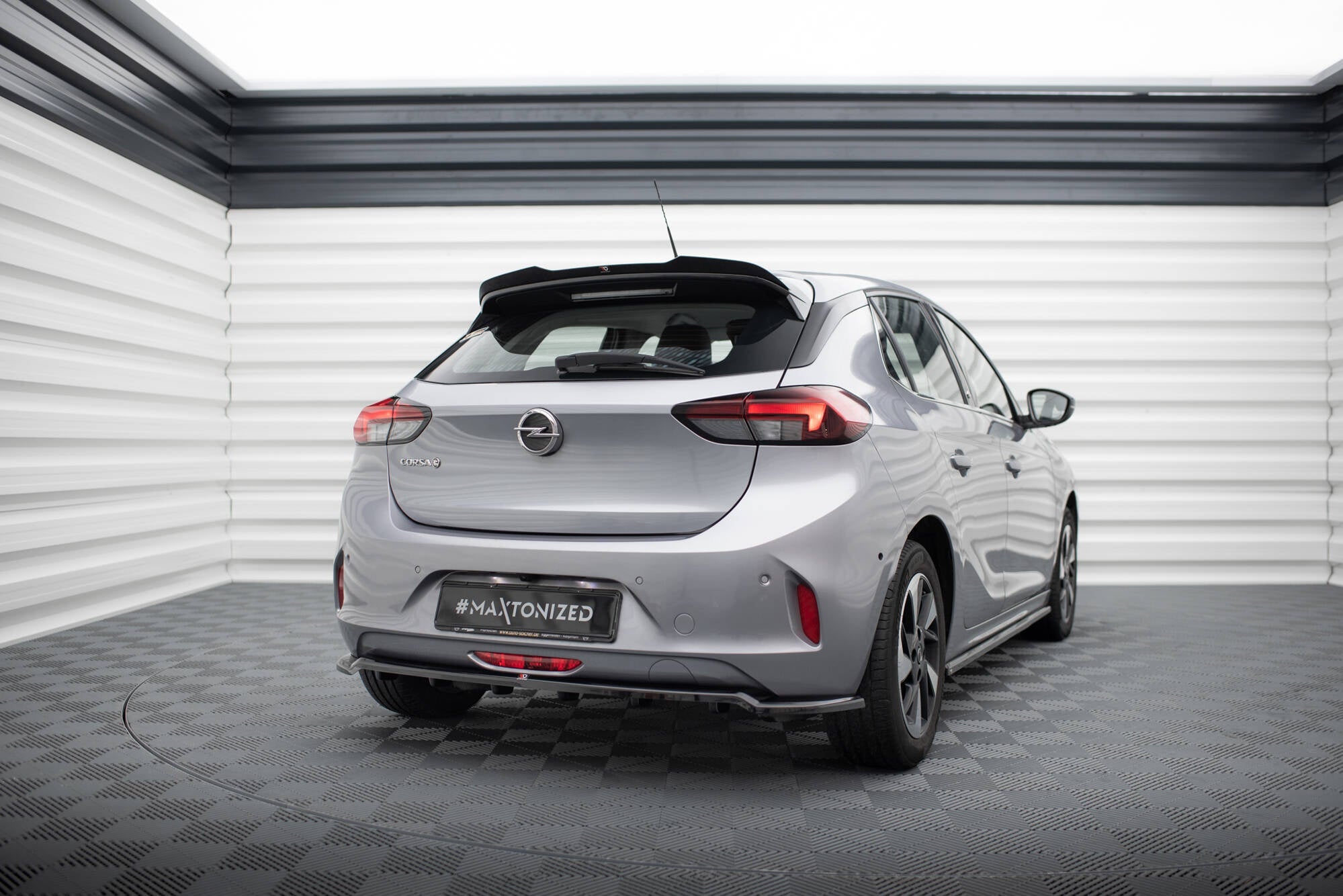 Extensión de alerón Opel Corsa F (Mk6)