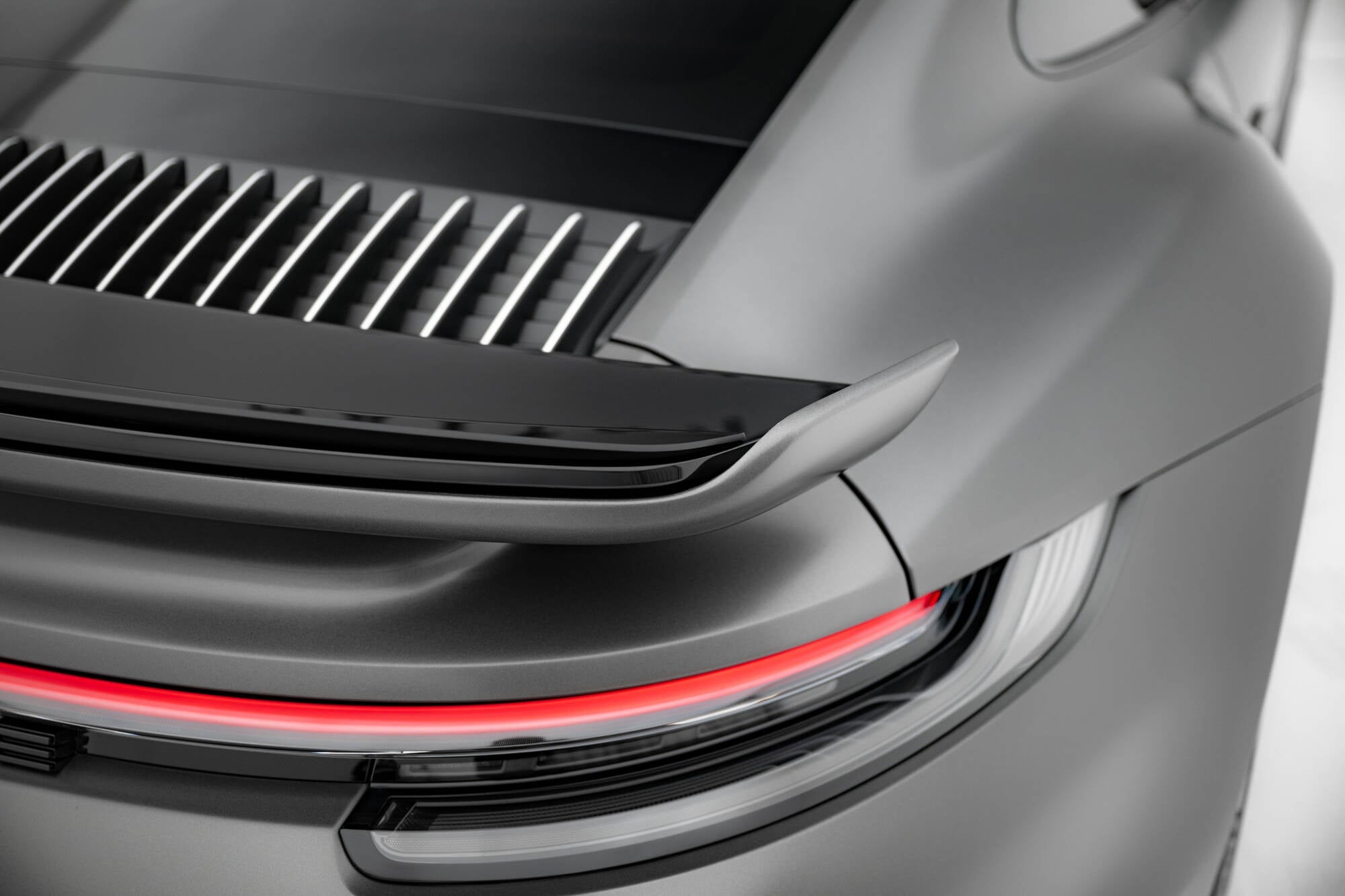 Extensión de alerón Porsche 911 Turbo S Sport Package 992