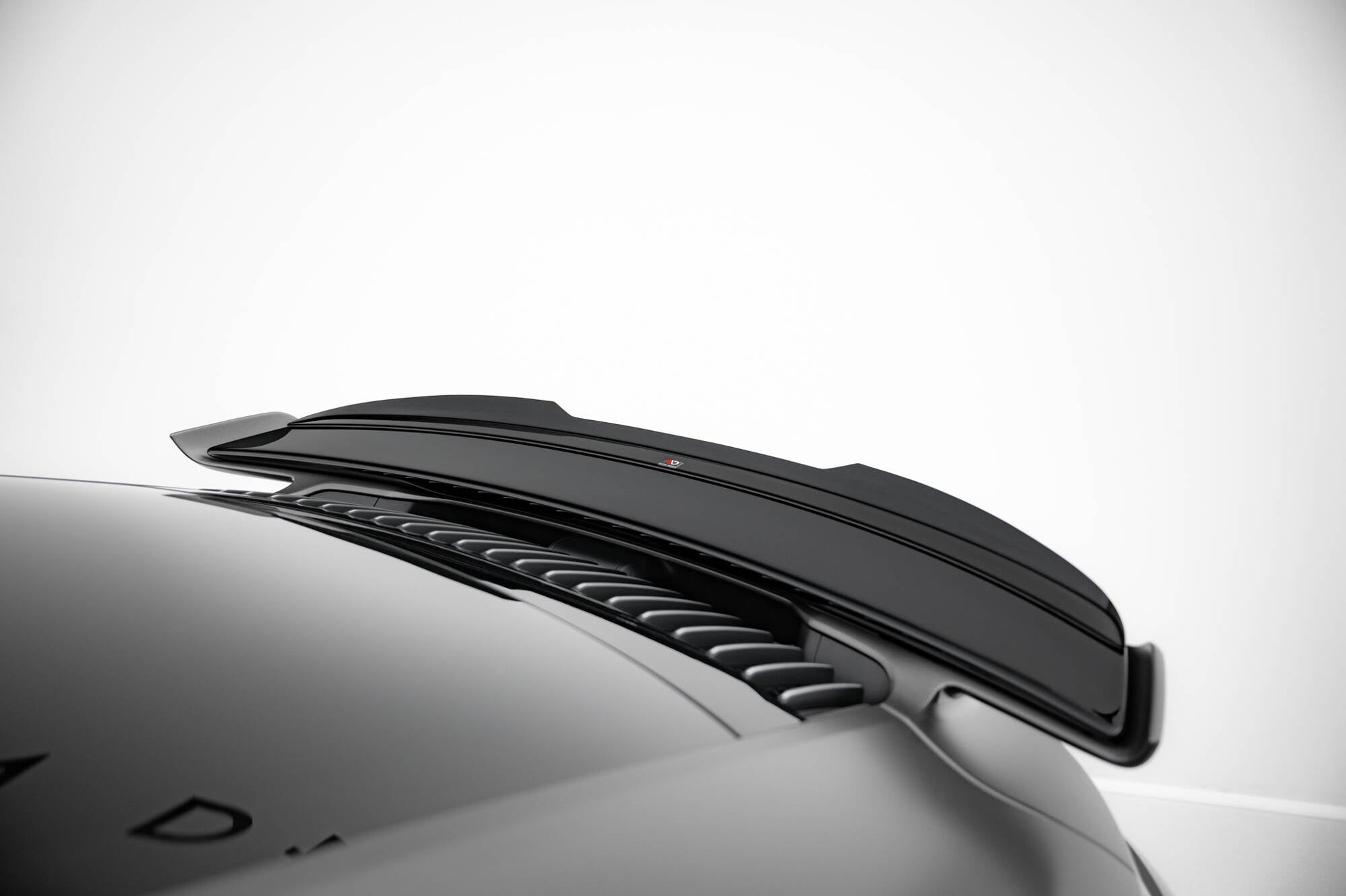 Extensión de alerón Porsche 911 Turbo S Sport Package 992