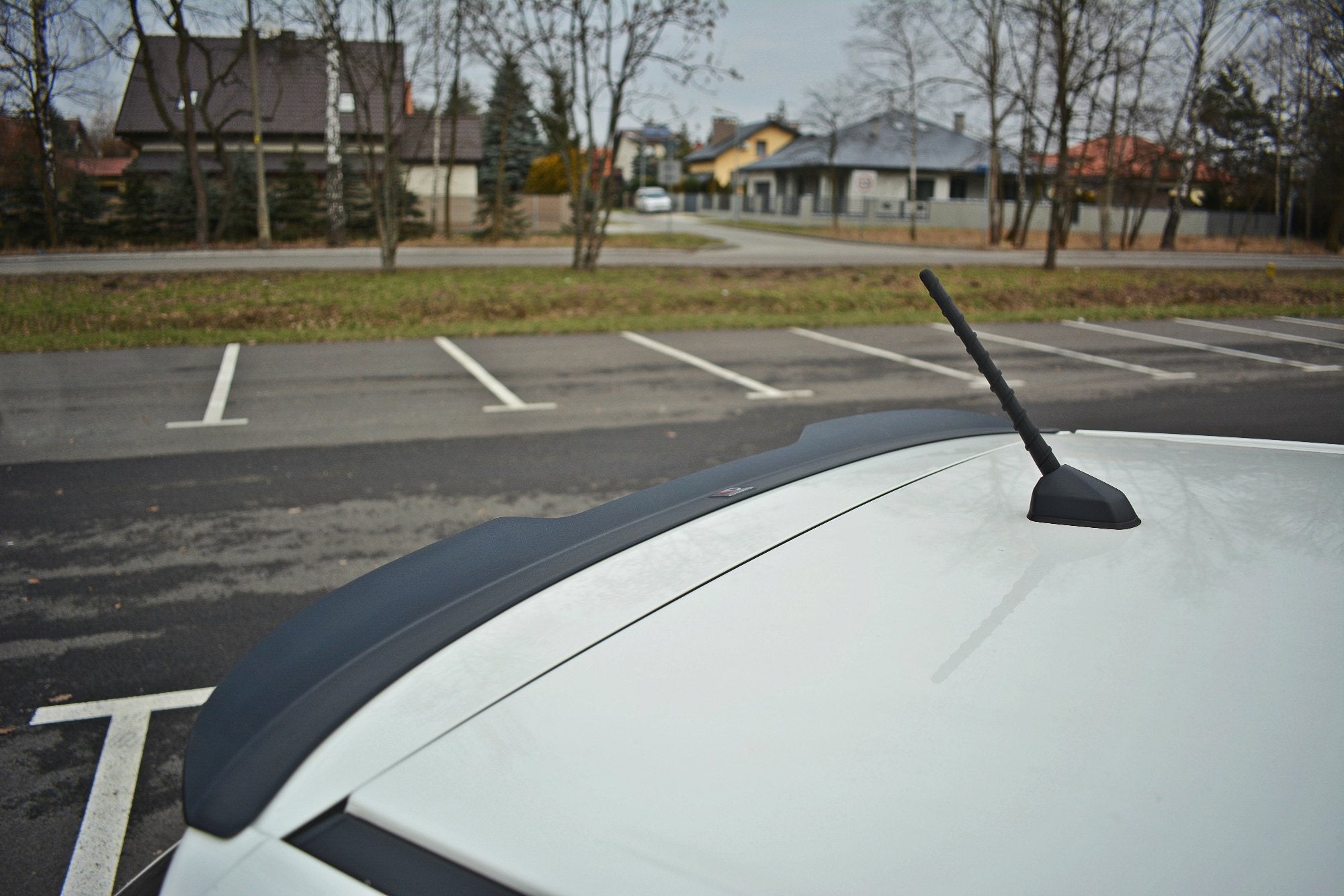 Extensión de alerón SsangYong Tivoli Mk1 2015-2019