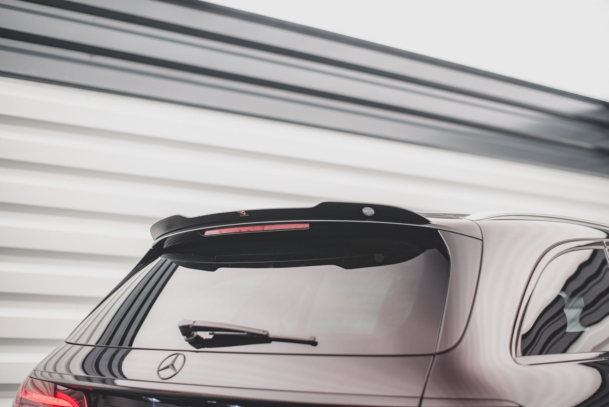 Extensión de alerón V.1 Mercedes-Benz Clase E Familiar S213