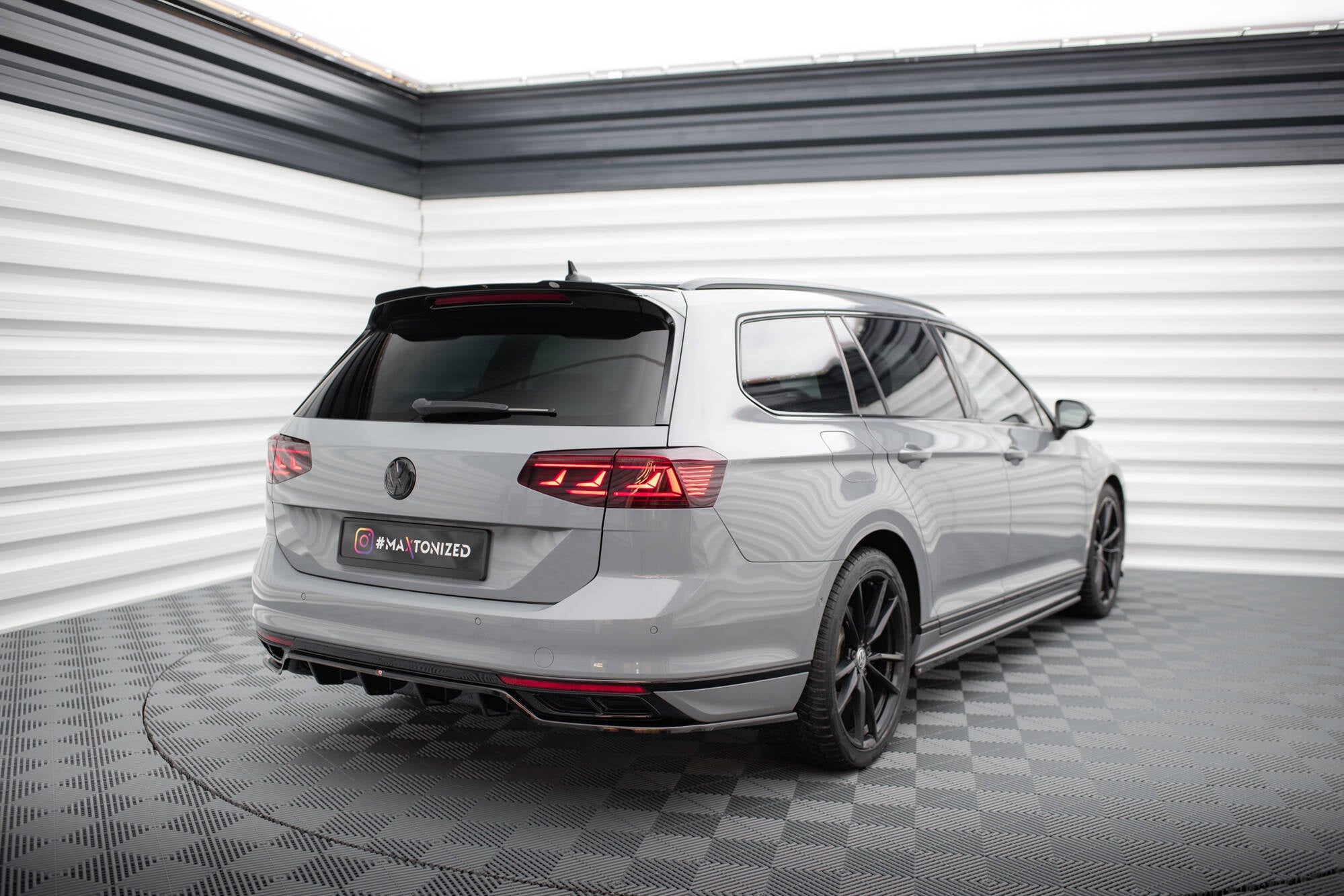 Extensión de alerón Volkswagen Passat R-Line B8