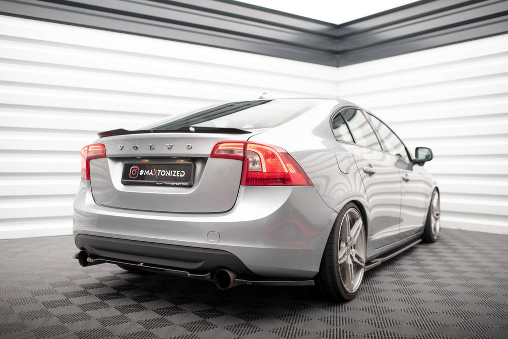 Extensión de alerón Volvo S60 R-Design Mk2