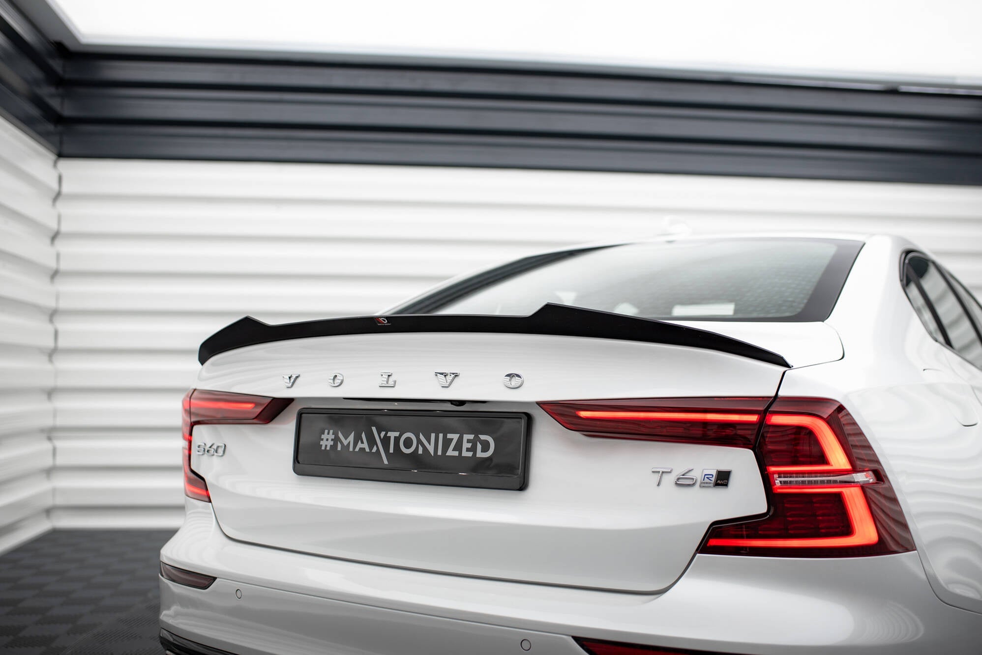Extensión de alerón Volvo S60 R-Design Mk3