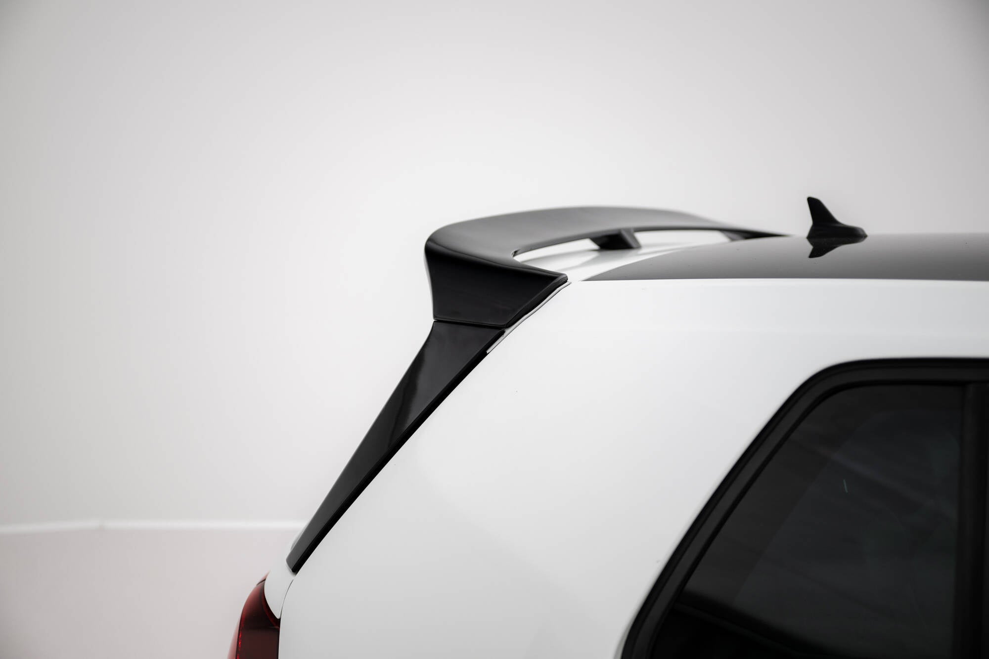 Spoiler Volkswagen Golf R / R-Line / GTI / GTD Mk7 / Mk7 Facelift