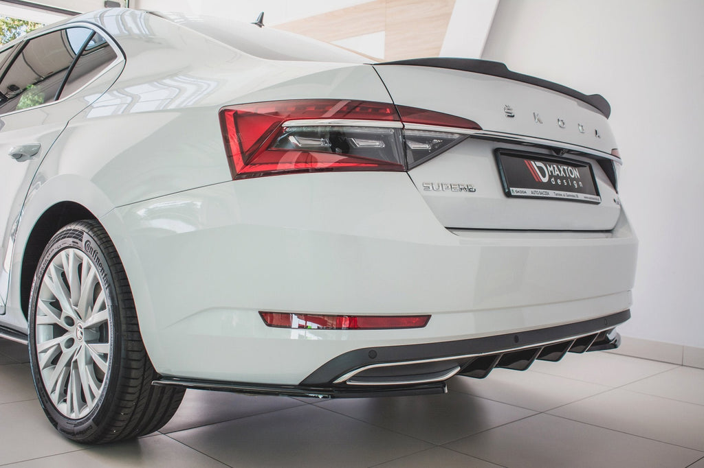 Difusor Skoda Superb Liftback / Familiar Mk3 Facelift