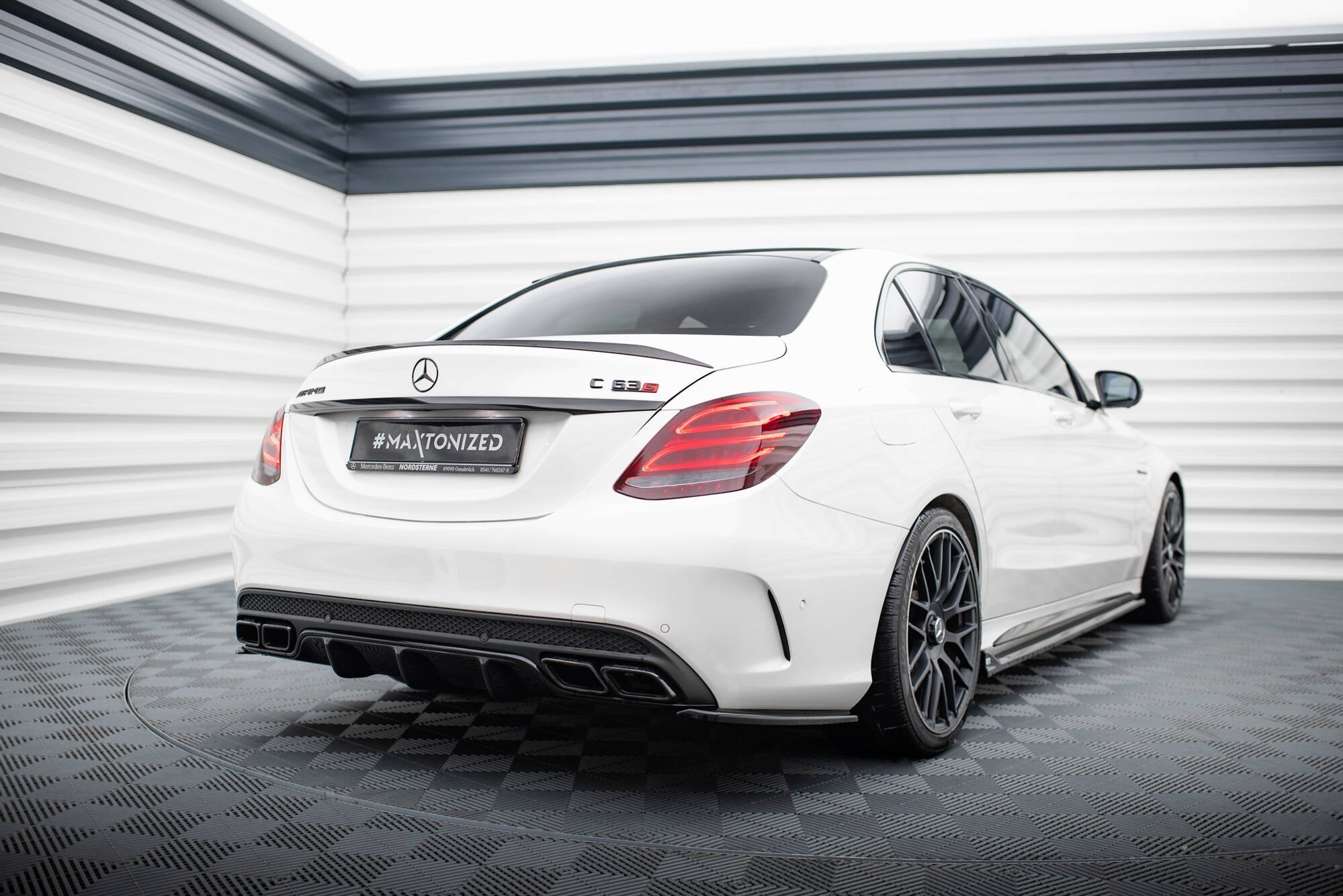 Difusor Mercedes Clase C Berlina / Sedán / Familiar W205 / S205 63 AMG