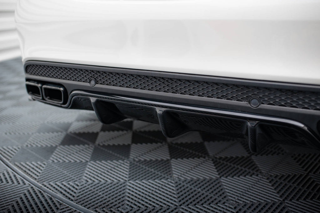 Mercedes C-Class Saloon / Sedan / Estate W205 / S205 63 AMG Diffuser