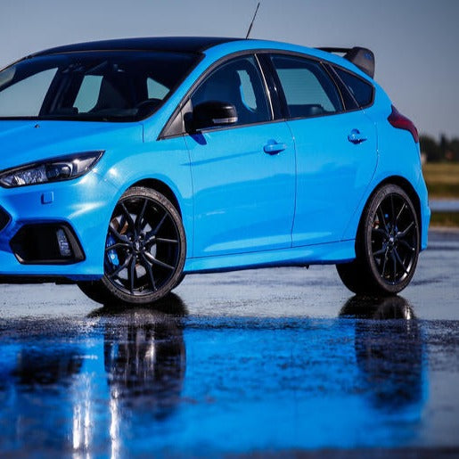 TALONERAS LOOK RS FORD FOCUS MK3 14-17 - FULL GAS