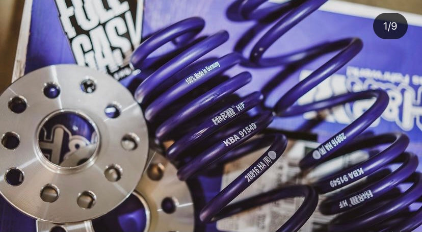 PACK WIDE & LOW (MUELLES H&R + SEPARADORES) CON MONTAJE - FULL GAS