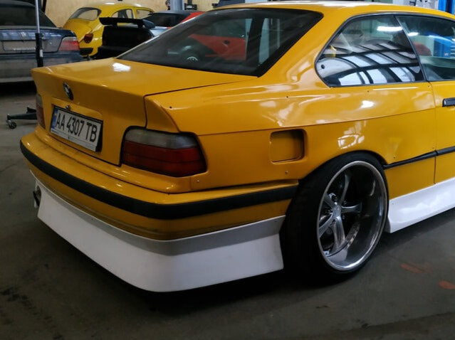 LIP TRASERO LOOK HM BMW E36 - FULL GAS